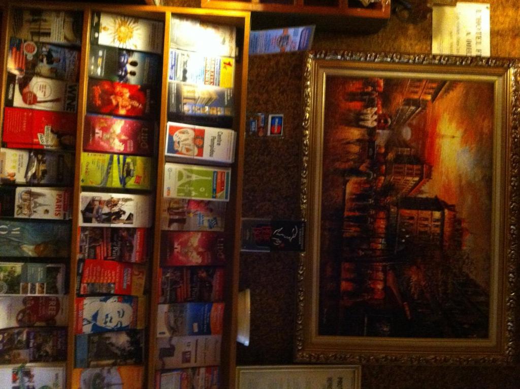 Hotel Des Arts Paris Dış mekan fotoğraf